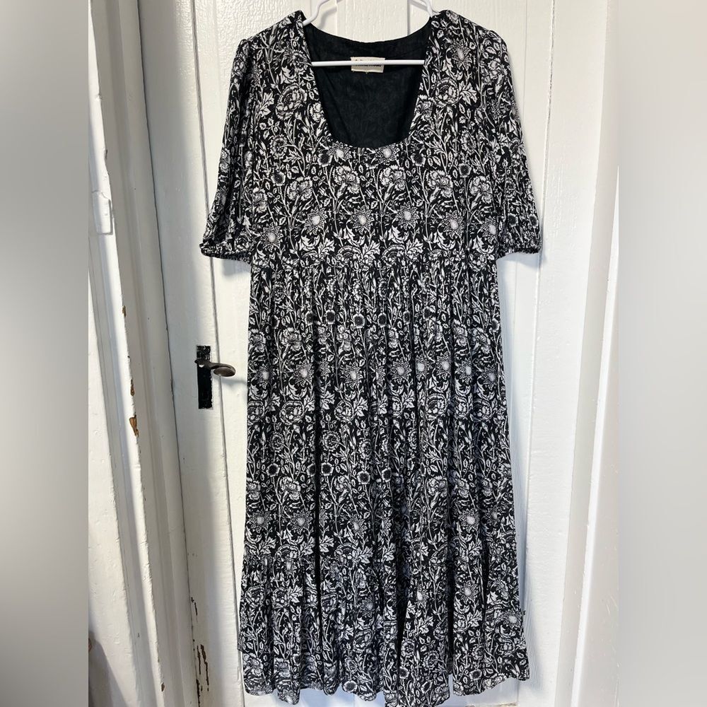 Celina moon square neck black & white floral flowy  midi cottagecore dress